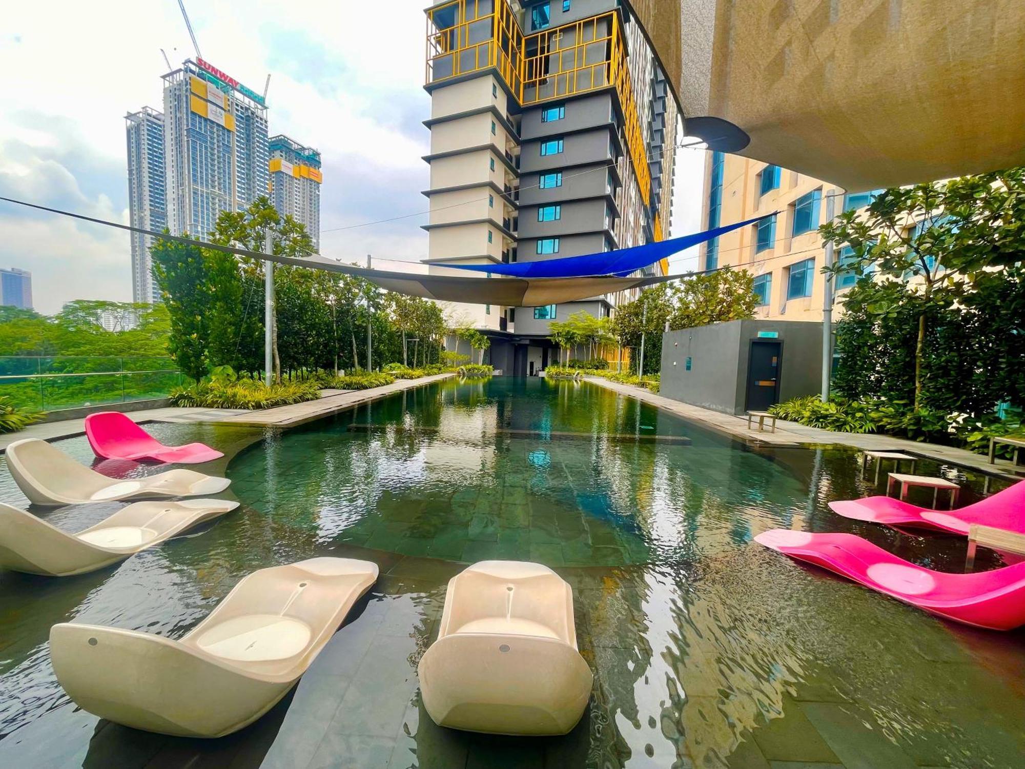 Astra At Opus Residences Kuala Lumpur Buitenkant foto