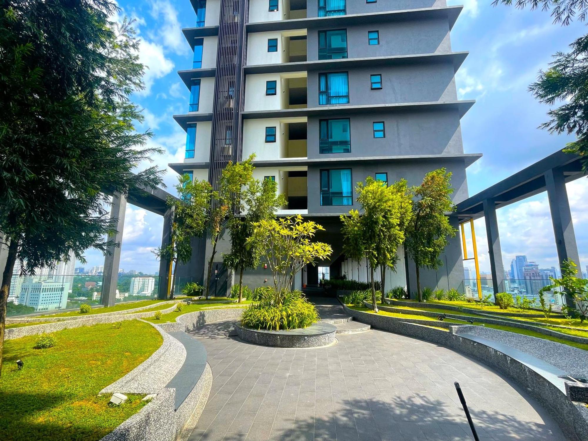 Astra At Opus Residences Kuala Lumpur Buitenkant foto